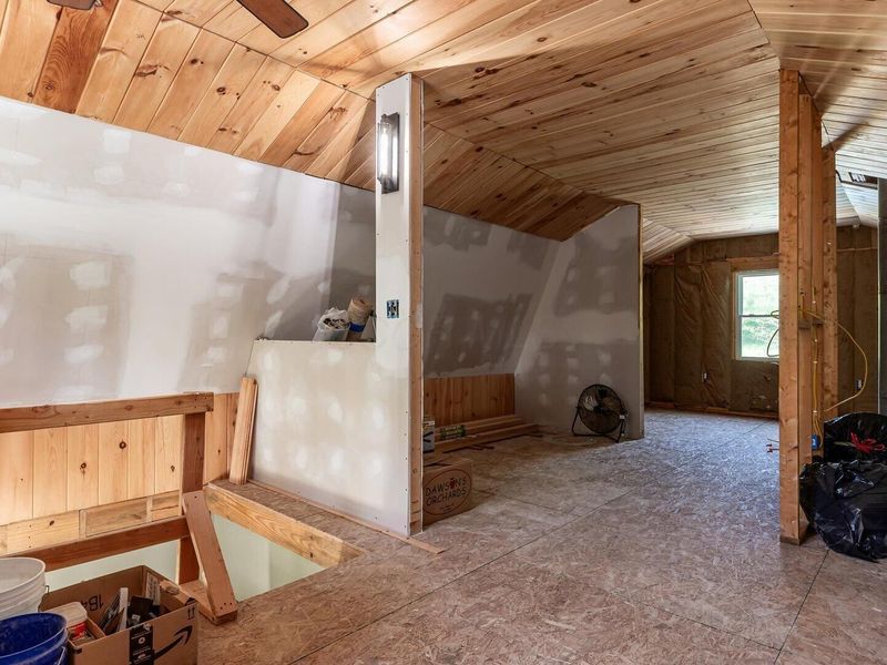 50583 Roy Miles Road, Sarahsville, OH 43779 Photo 13