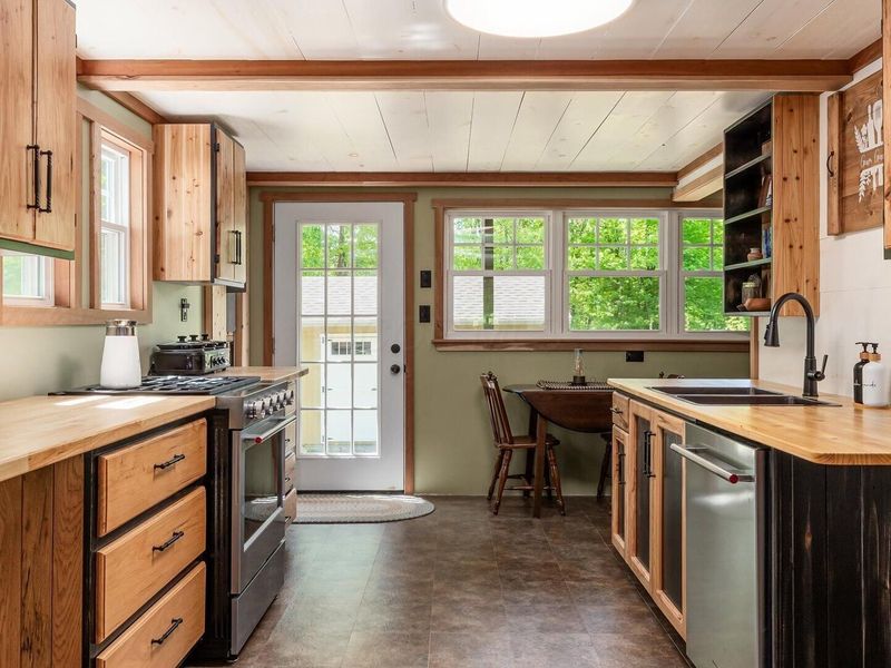 50583 Roy Miles Road, Sarahsville, OH 43779 Photo 5