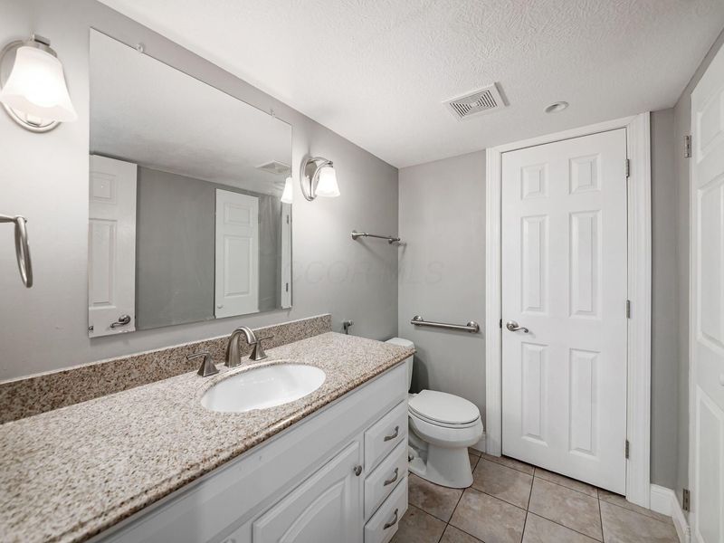 3278 Foxcroft Drive, Lewis Center, OH 43035 Photo 53