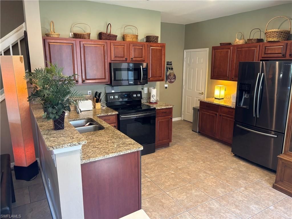 8271 Village Edge Cir, Unit 6, Fort Myers, FL 33919 Photo