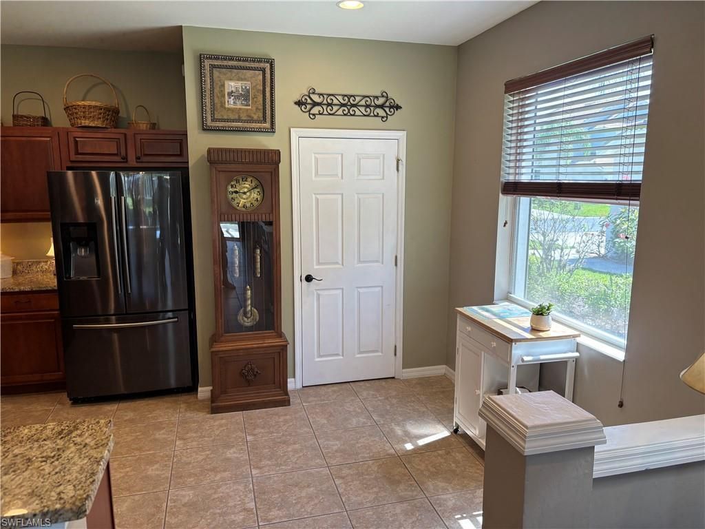 8271 Village Edge Cir, Unit 6, Fort Myers, FL 33919 Photo