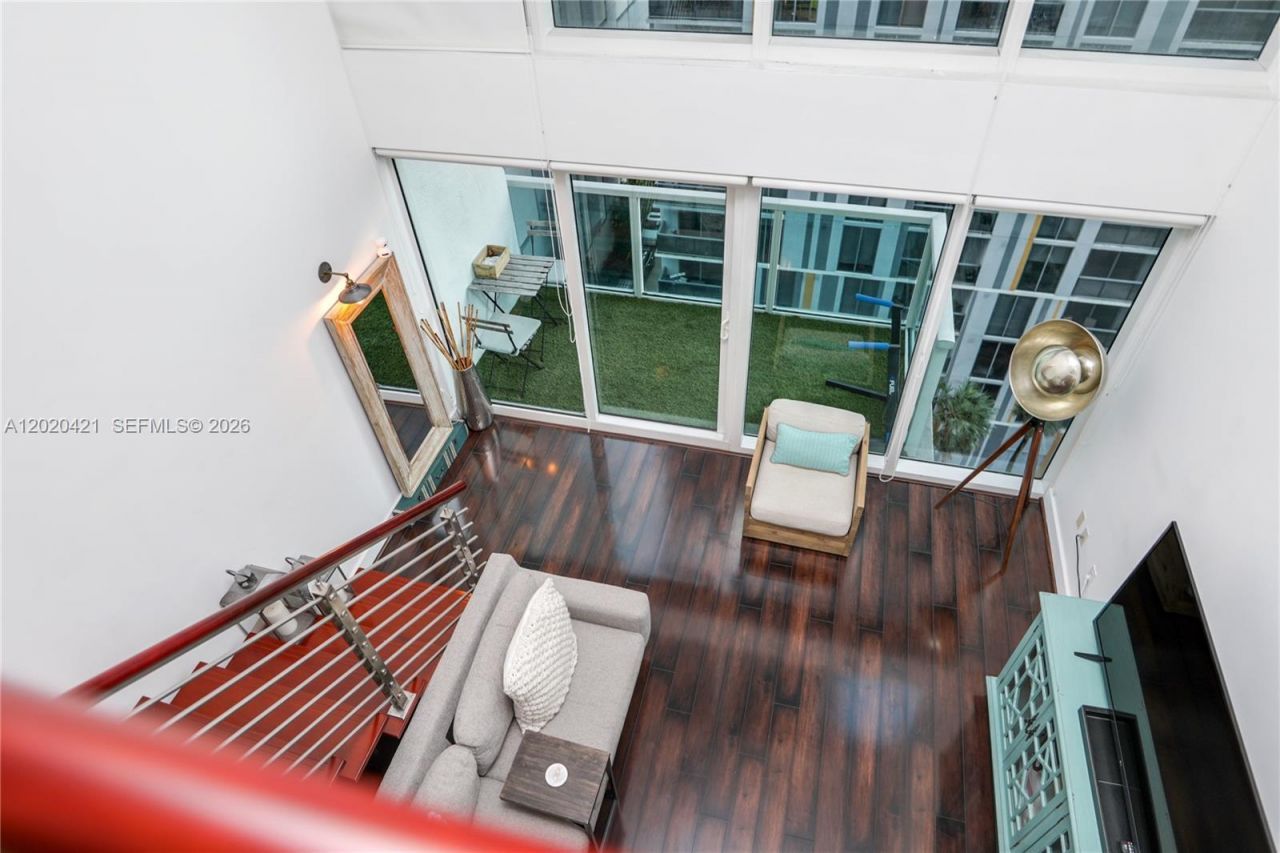 41 SE 5th St , Unit 704, Miami, FL 33131 Photo