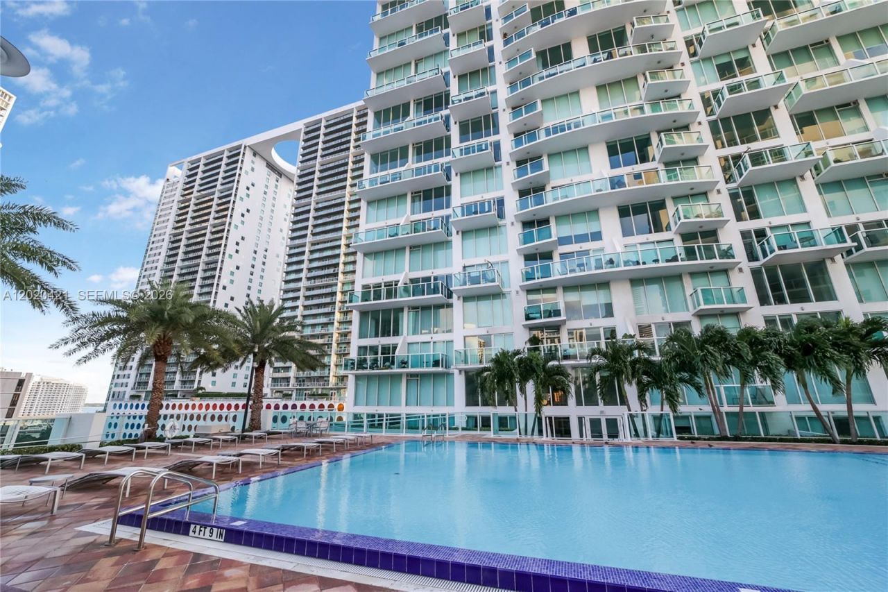41 SE 5th St , Unit 704, Miami, FL 33131 Photo
