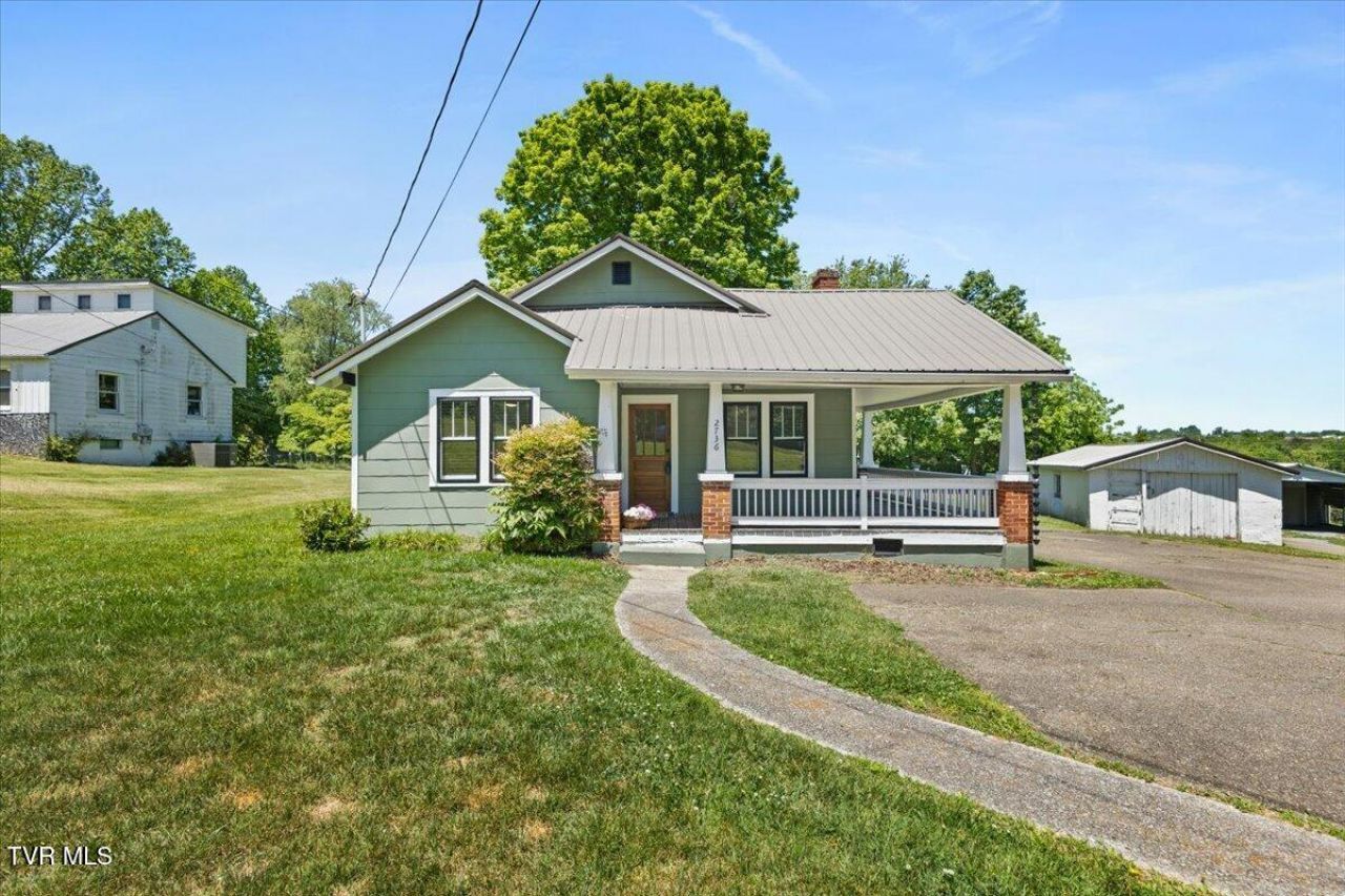 2736 West Walnut Street, Johnson City, TN 37604 Main Photo