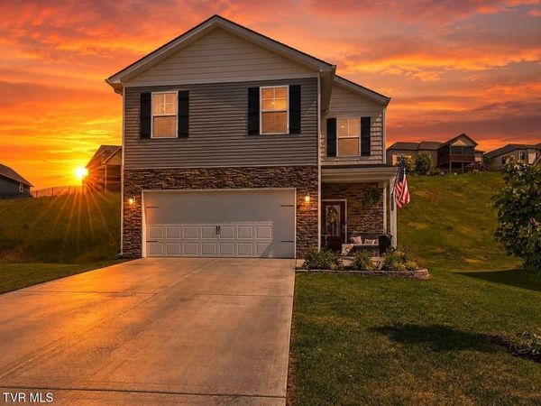 2552 Bridgeforth Crossing, Kingsport, TN 37664