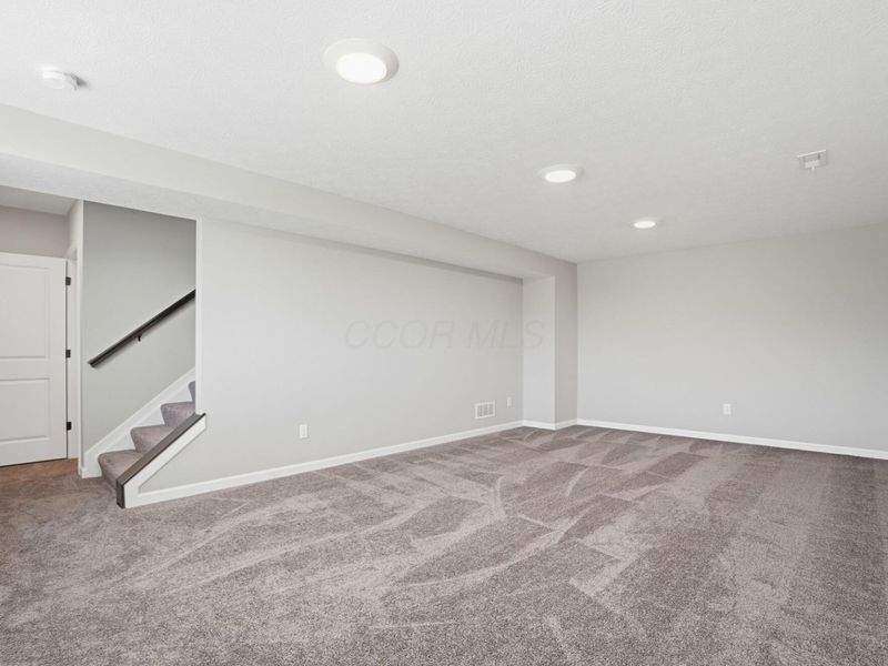 6711 Ardennes Loop S, Hilliard, OH 43026 Photo 51