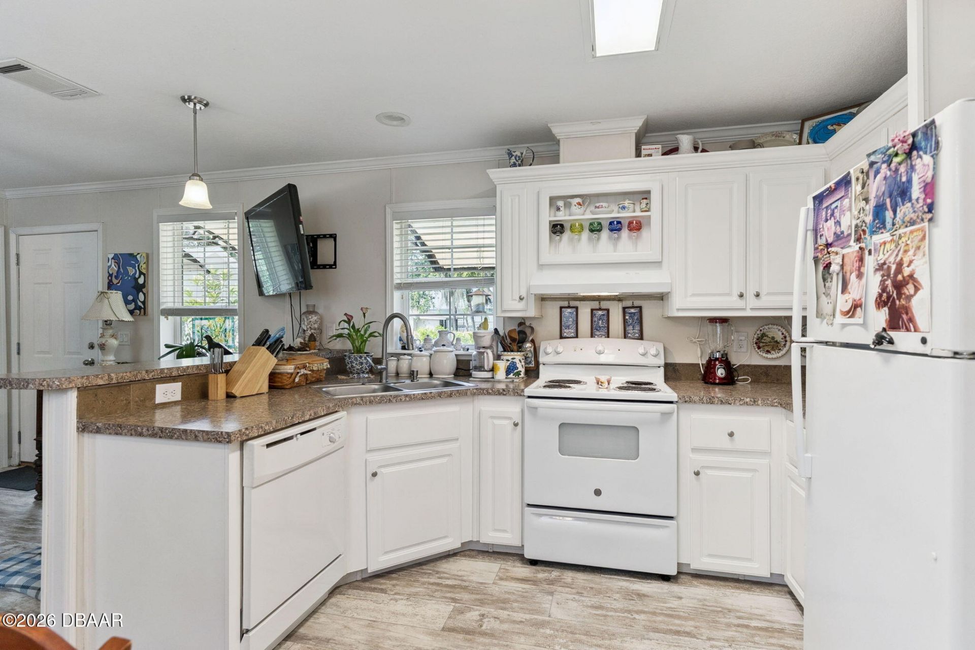 207 Mary Avenue, New Smyrna Beach, FL 32168 Photo
