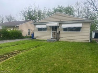 4433 E 158th Street , Cleveland, OH 44128