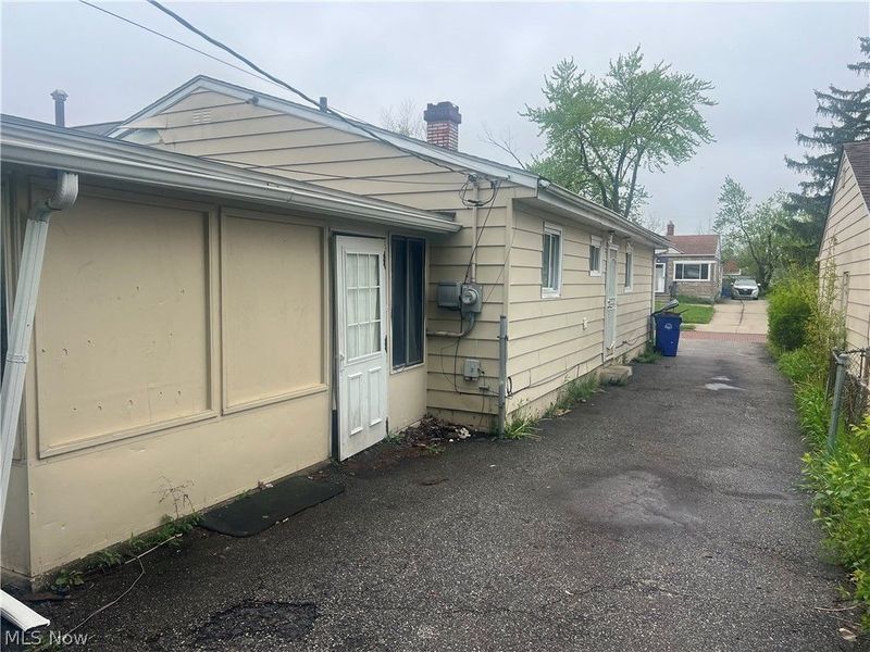 4433 E 158th Street, Cleveland, OH 44128 Photo 19
