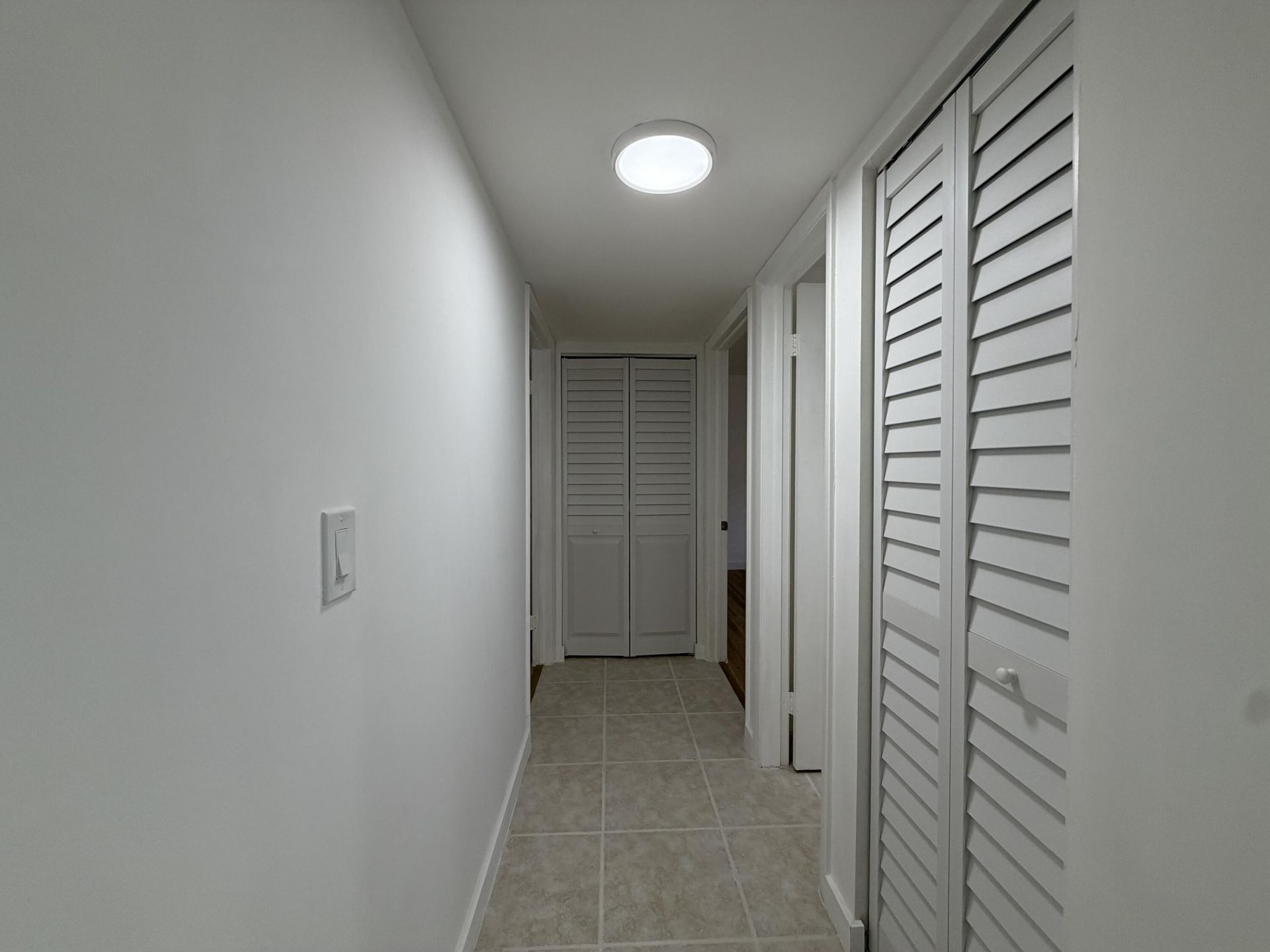 5220 Las Verdes Circle, Unit 317, Delray Beach, FL 33484 Photo