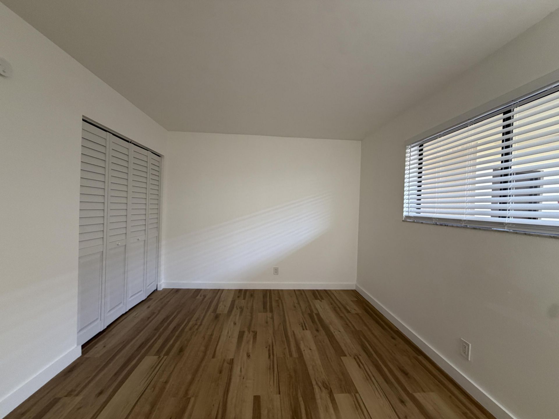 5220 Las Verdes Circle, Unit 317, Delray Beach, FL 33484 Photo