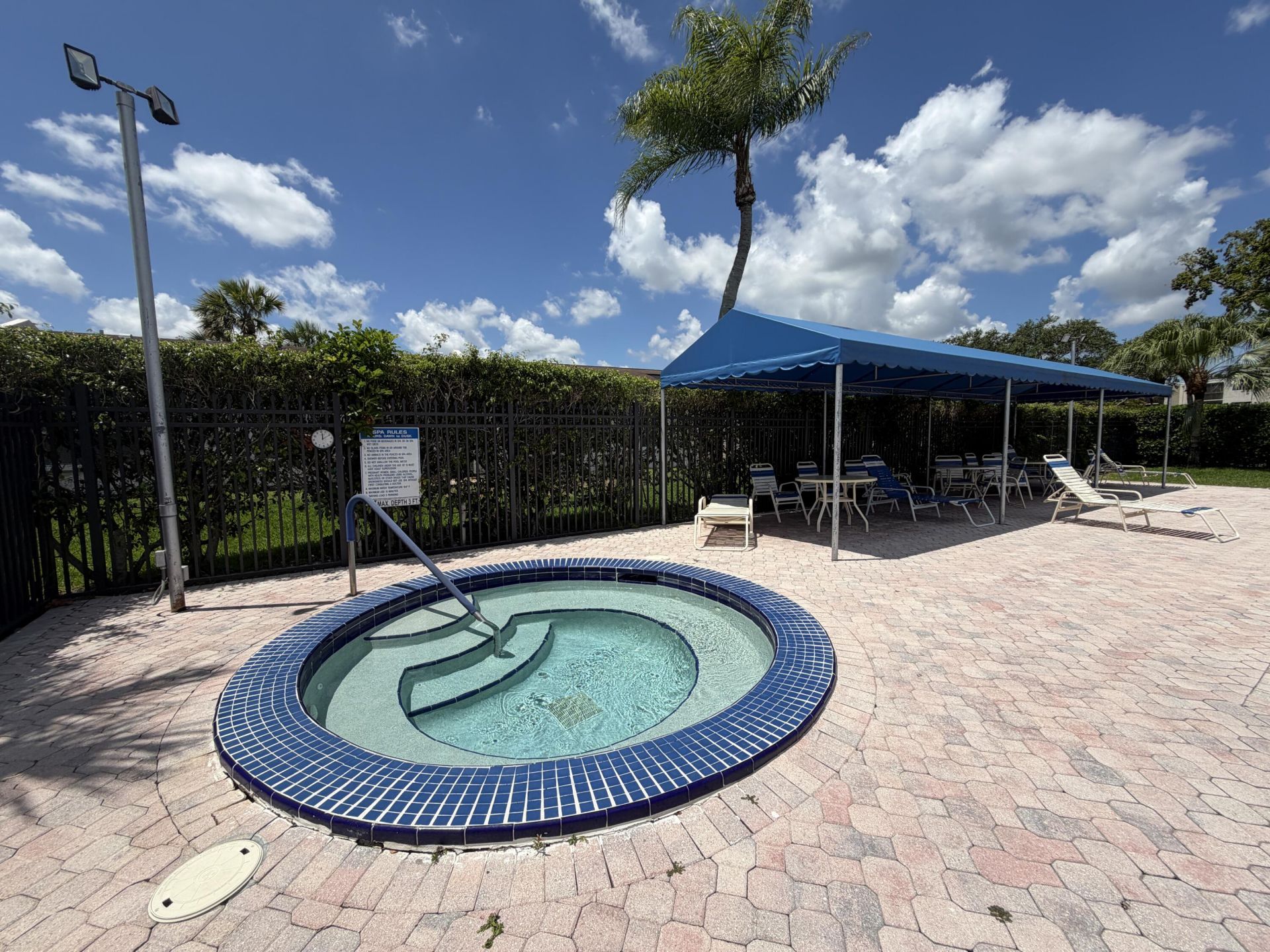 5220 Las Verdes Circle, Unit 317, Delray Beach, FL 33484 Photo