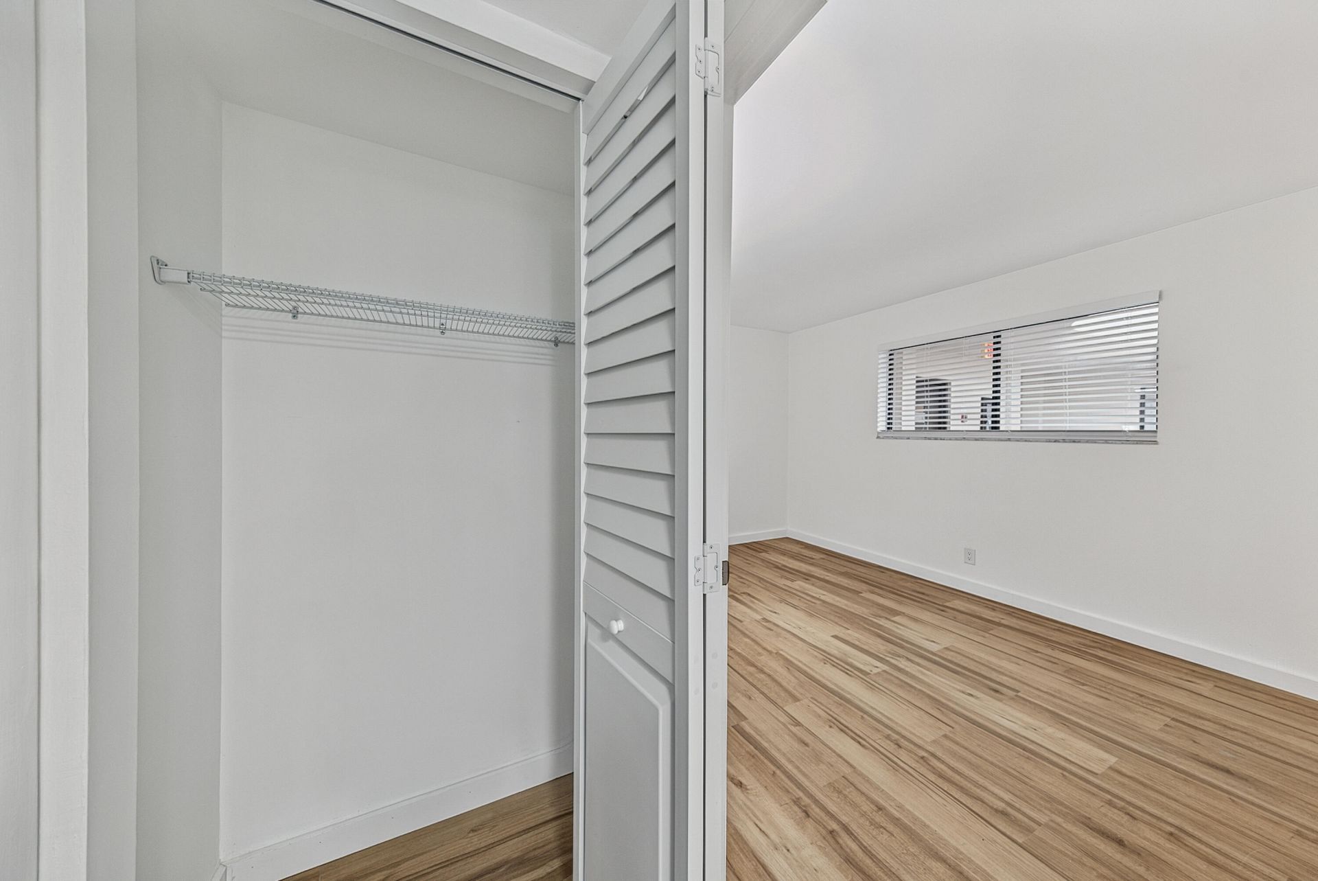 5220 Las Verdes Circle, Unit 317, Delray Beach, FL 33484 Photo