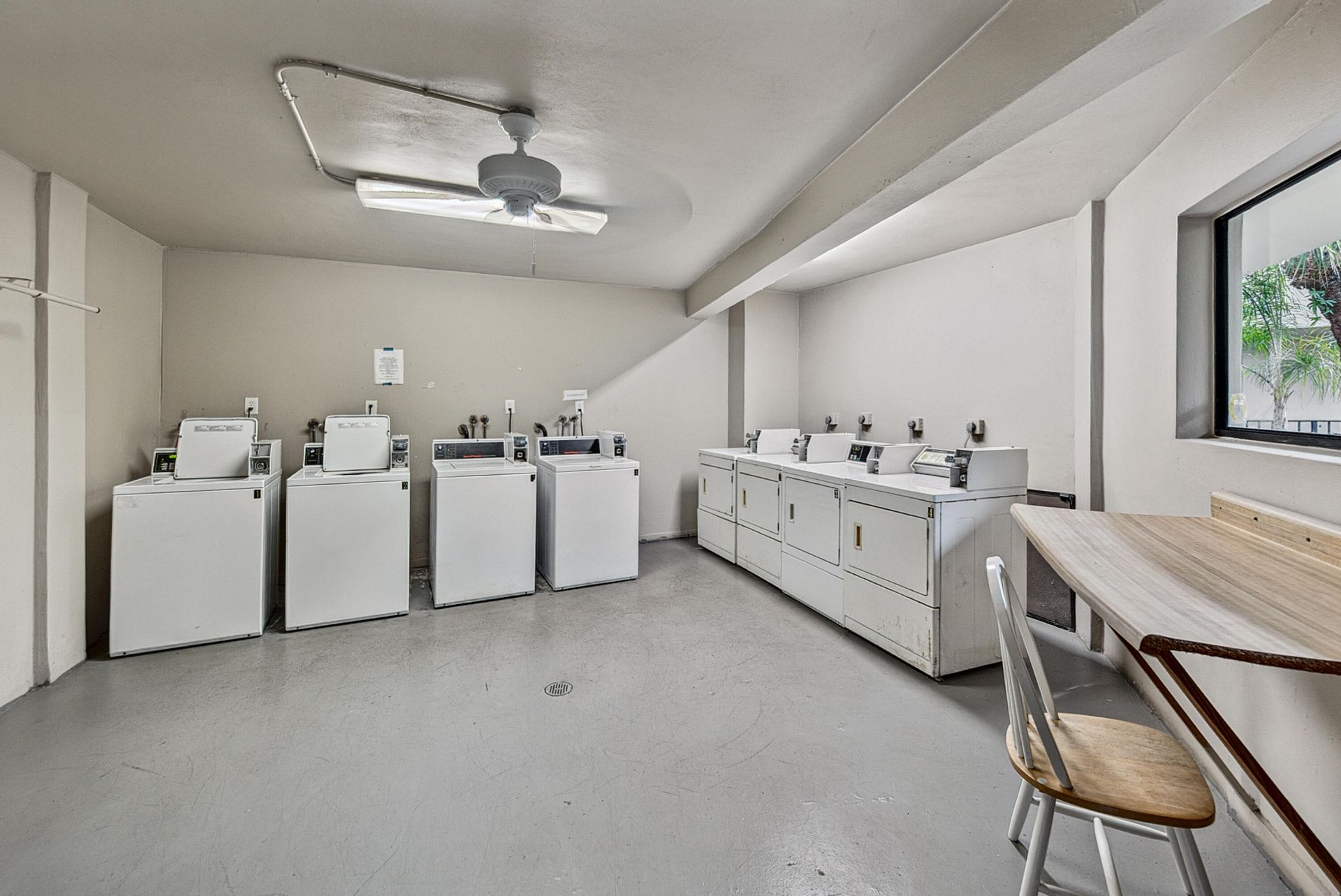 5220 Las Verdes Circle, Unit 317, Delray Beach, FL 33484 Photo