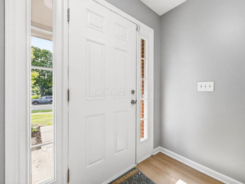 3033 Jamestown Drive , Powell, OH 43065 Photo 3