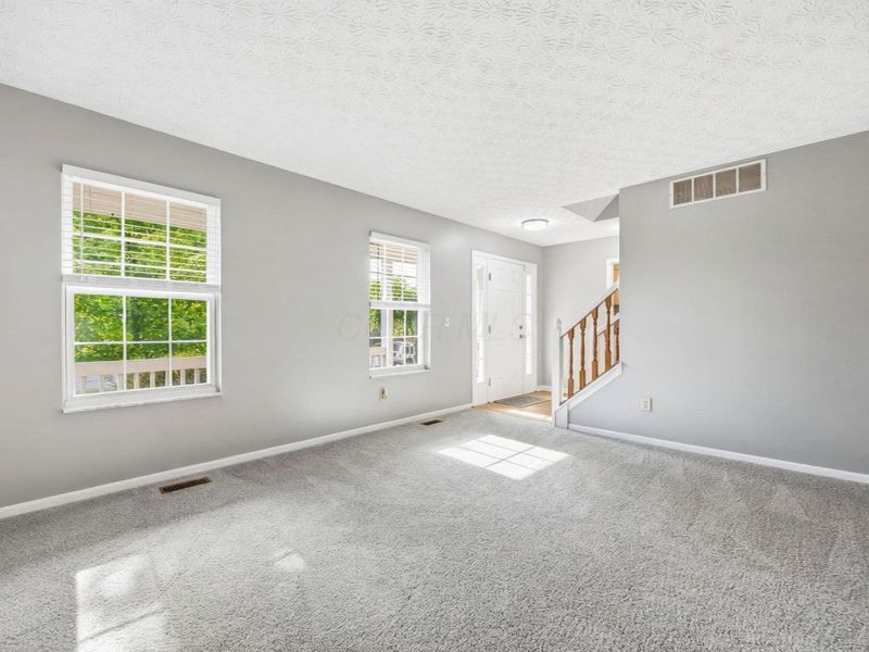 3033 Jamestown Drive , Powell, OH 43065 Photo 5