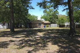 1541 Fort Johnson Road photo 4