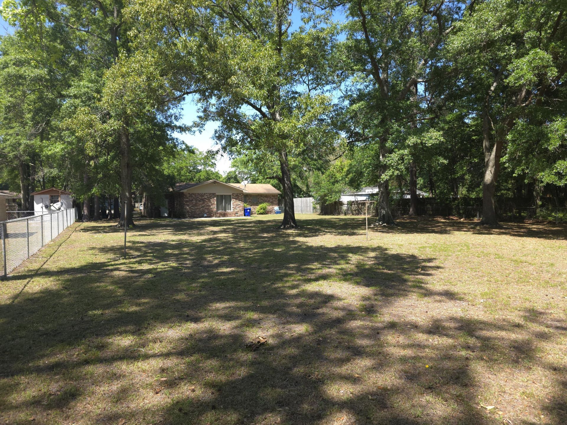 1541 Fort Johnson Road Photo 5