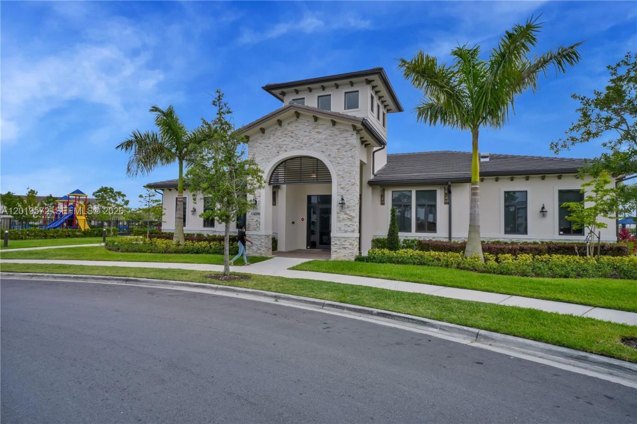 12954 SW 231st St, Miami, FL 33170 Photo