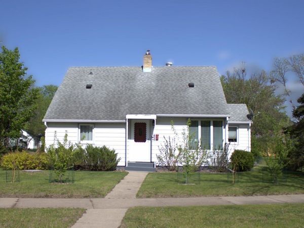 102 22nd Avenue S, Saint Cloud, MN 56301
