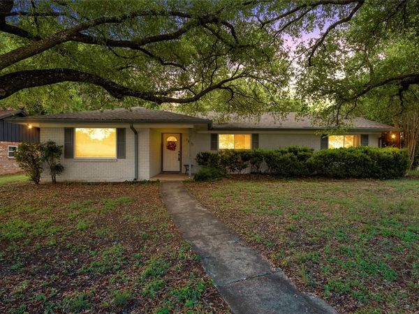 7440 Brentwood Circle, Woodway, TX 76712