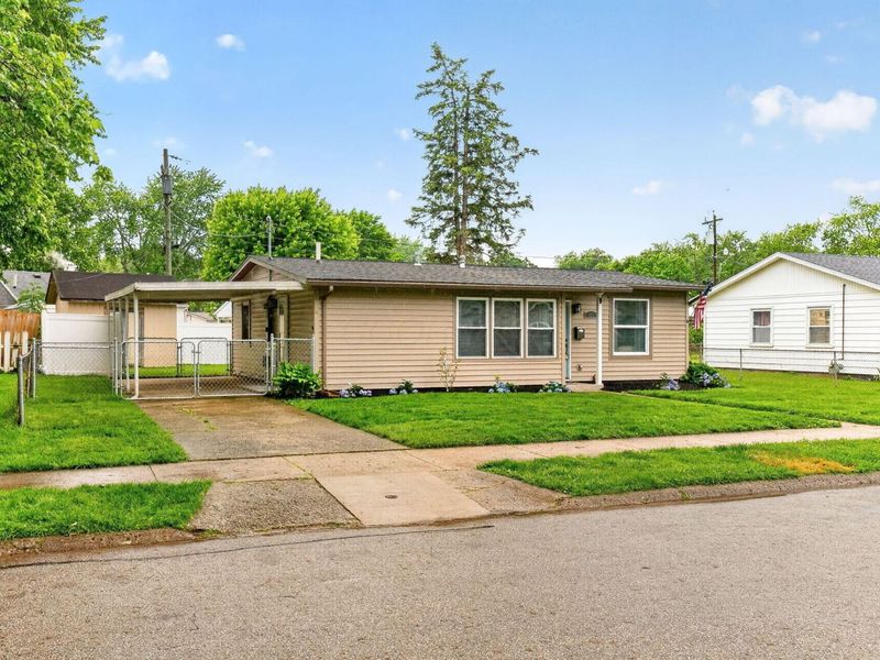 477 Stella Avenue, Circleville, OH 43113 Photo 2