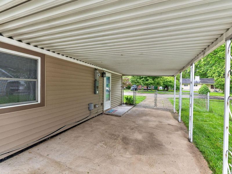 477 Stella Avenue, Circleville, OH 43113 Photo 8