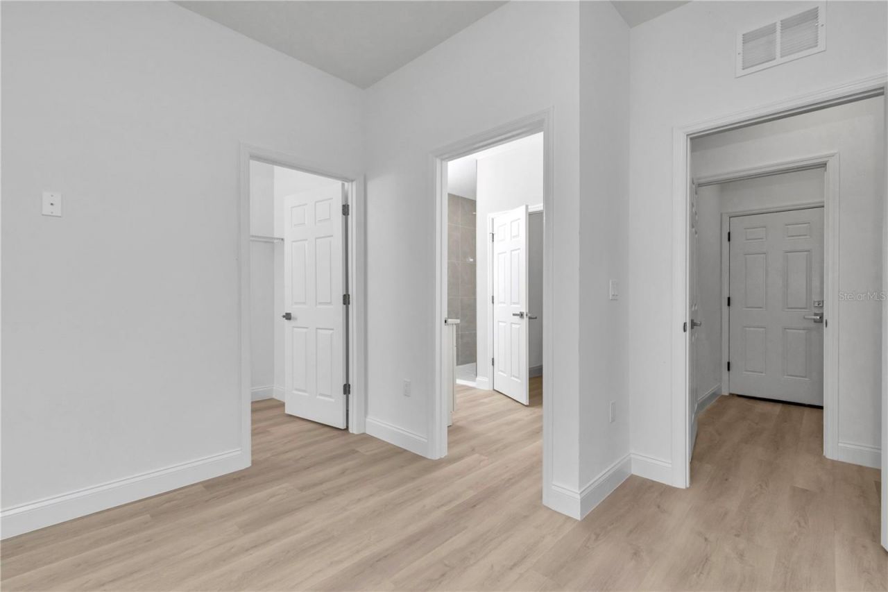 8753 N Raidin Drive , Citrus Springs, FL 34433 Photo