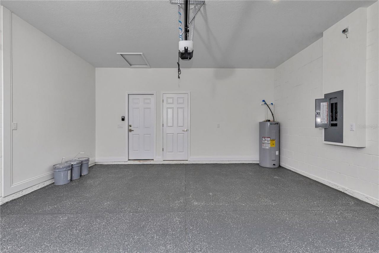 8753 N Raidin Drive , Citrus Springs, FL 34433 Photo