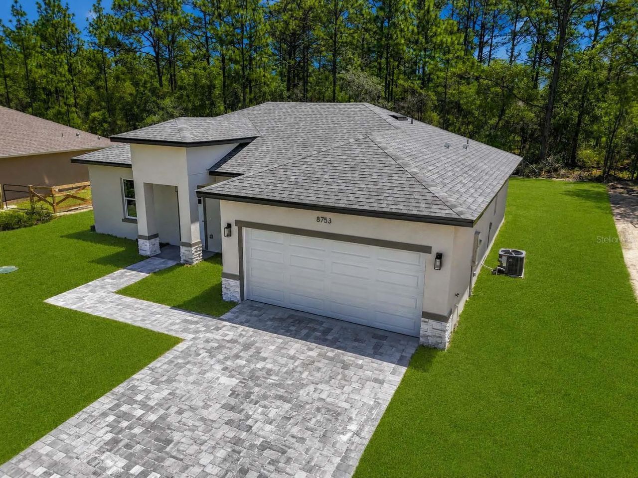 8753 N Raidin Drive , Citrus Springs, FL 34433 Photo