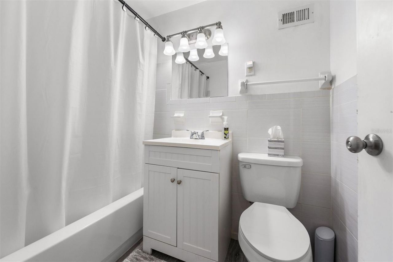 55 Sea Park Boulevard , Unit 204, Satellite Beach, FL 32937 Photo