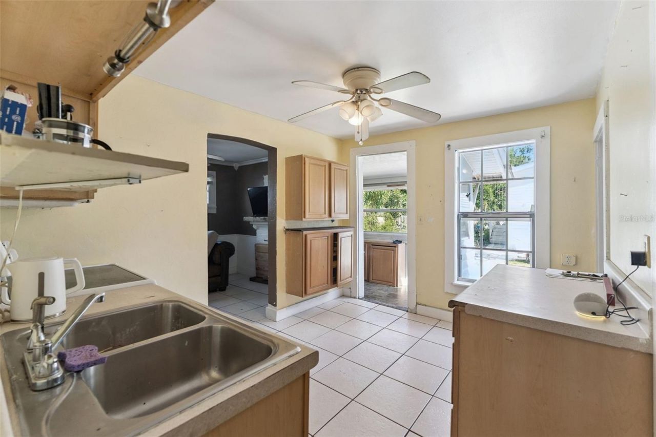 207 Mary Avenue, New Smyrna Beach, FL 32168 Photo