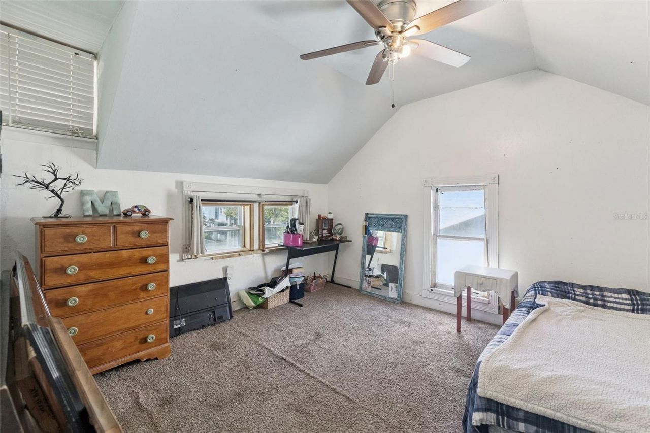 207 Mary Avenue, New Smyrna Beach, FL 32168 Photo