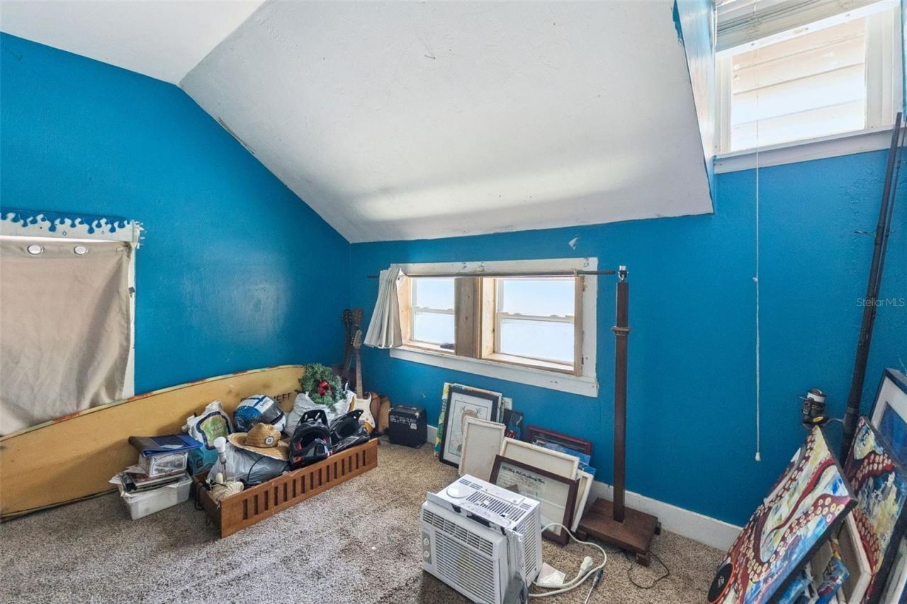 207 Mary Avenue, New Smyrna Beach, FL 32168 Photo