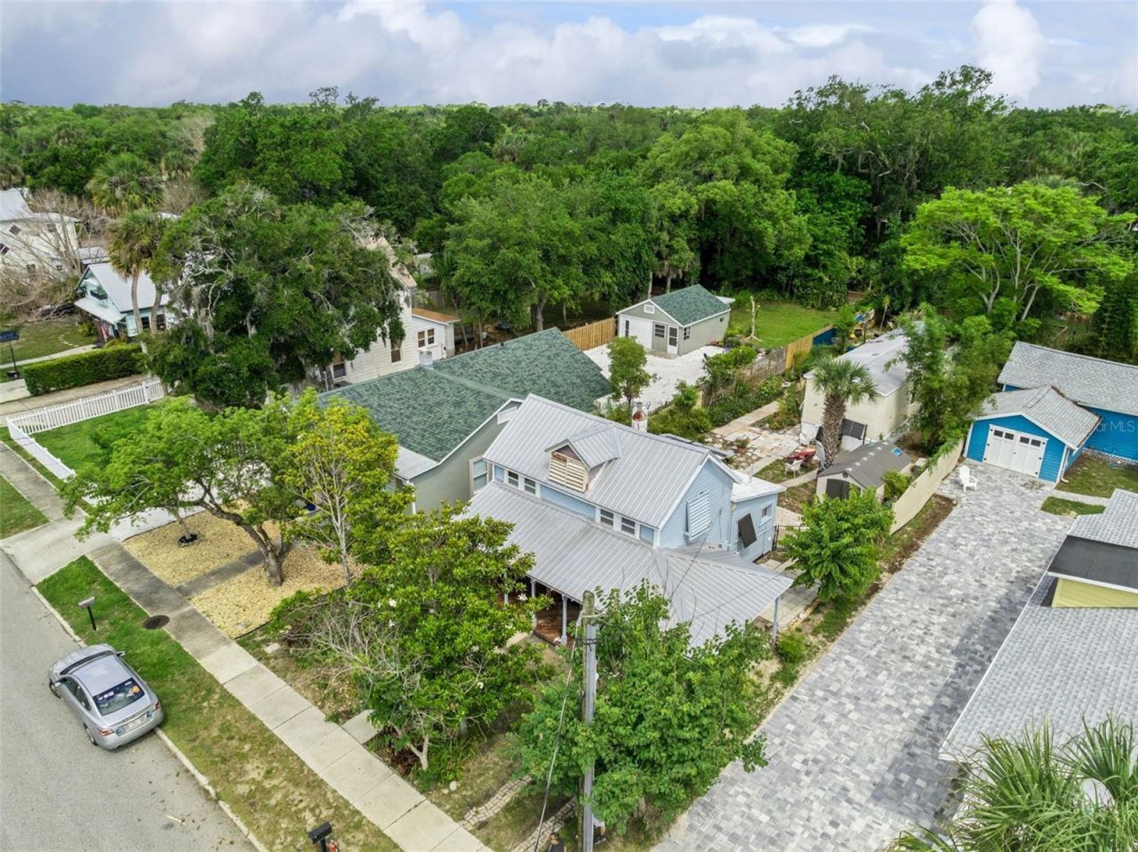 207 Mary Avenue, New Smyrna Beach, FL 32168 Photo