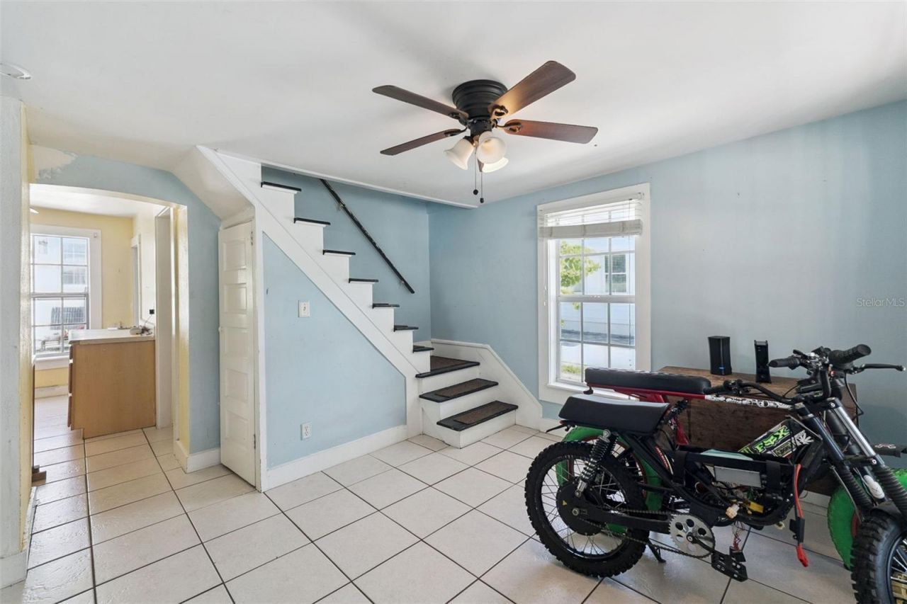 207 Mary Avenue, New Smyrna Beach, FL 32168 Photo