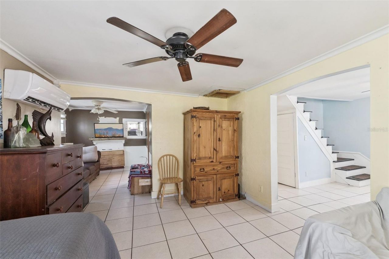 207 Mary Avenue, New Smyrna Beach, FL 32168 Photo