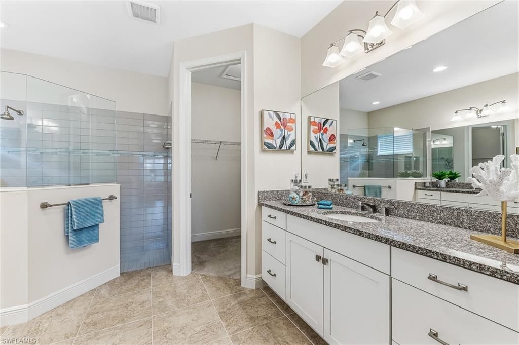 7754 Cypress Walk Dr, Fort Myers, FL 33966 Photo
