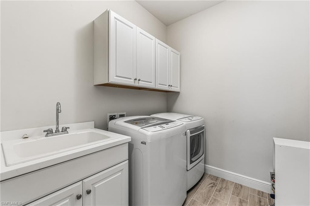 7754 Cypress Walk Dr, Fort Myers, FL 33966 Photo