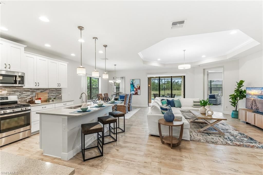 7754 Cypress Walk Dr, Fort Myers, FL 33966 Photo