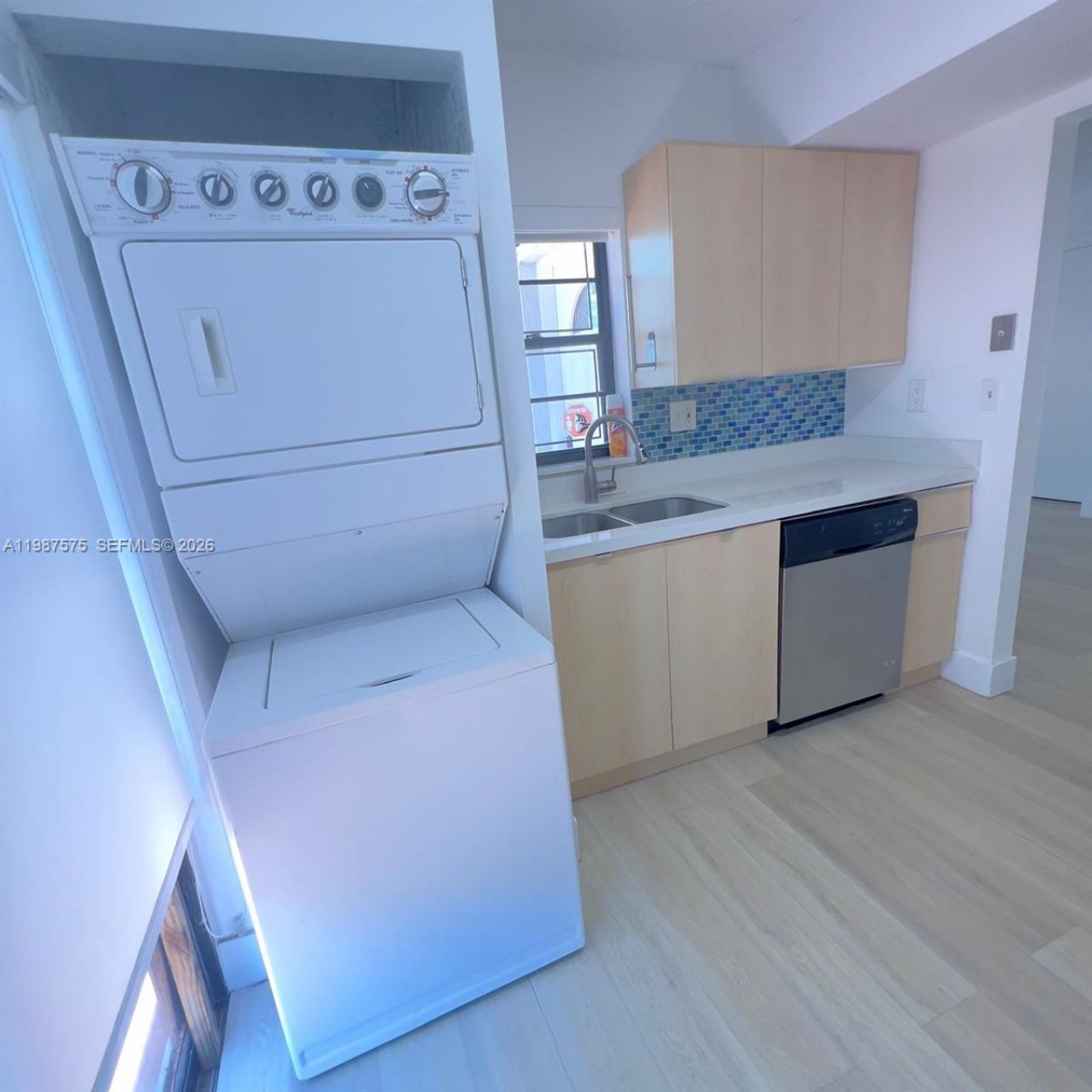 10550 NW 7th Ter , Unit B7, Miami, FL 33172 Photo