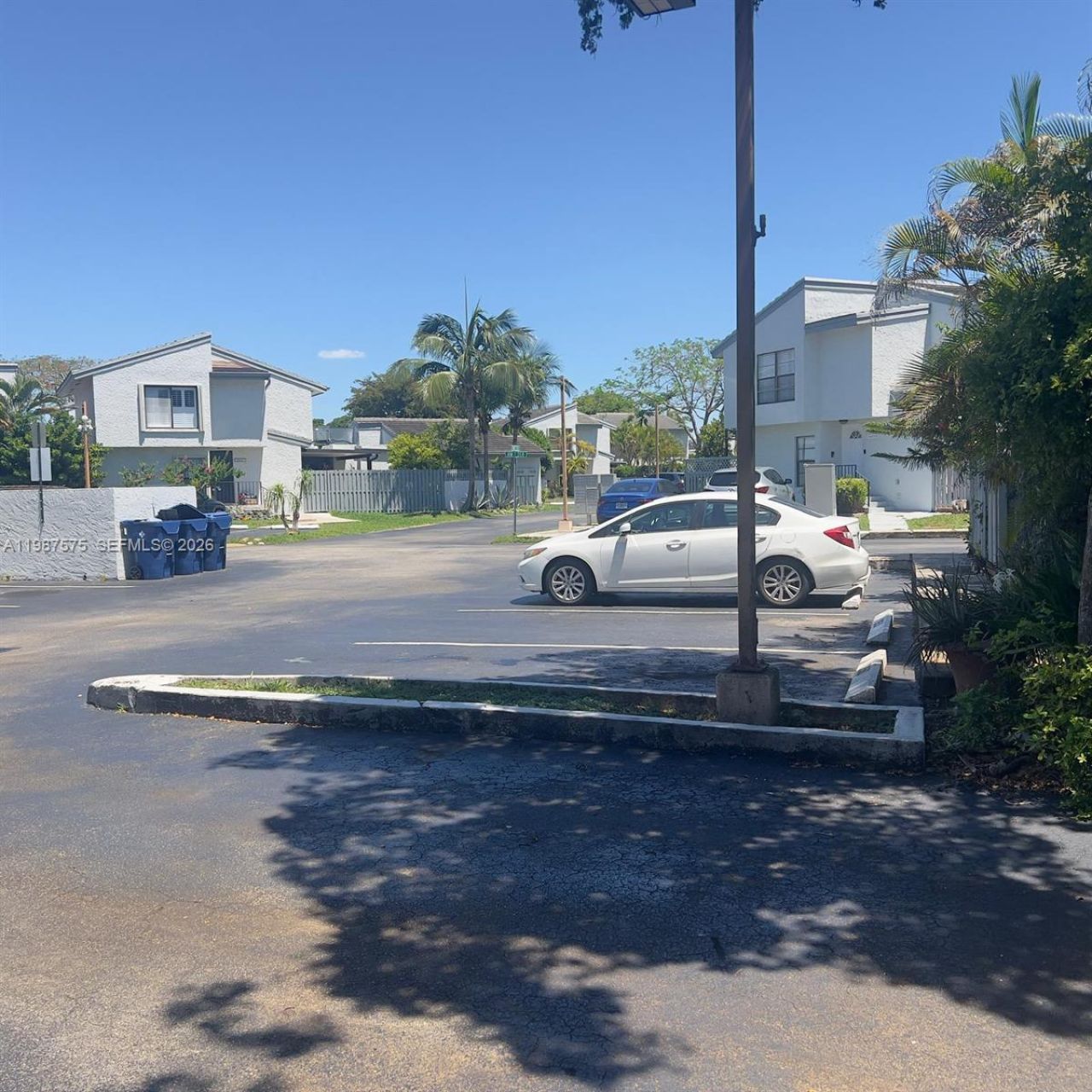 10550 NW 7th Ter , Unit B7, Miami, FL 33172 Photo