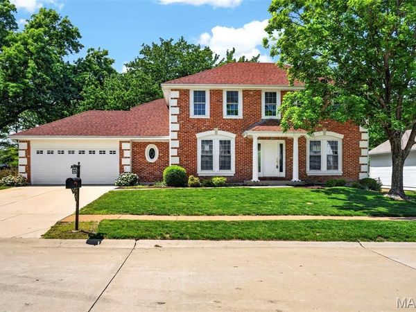 2113 Bow Tree Court , Chesterfield, MO 63005