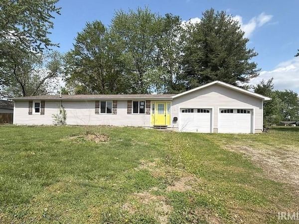 320 Elm Street, Lynnville, IN 47619