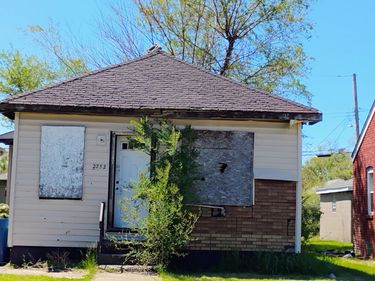2252 Pennsylvania Street , Gary, IN 46407