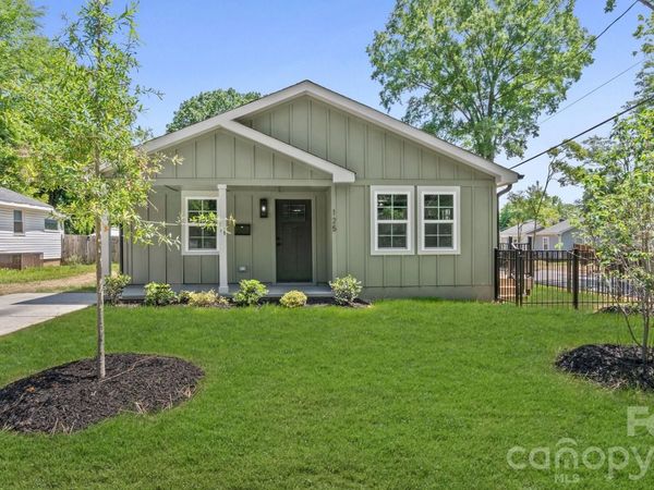125 Oregon Street , Charlotte, NC 28208