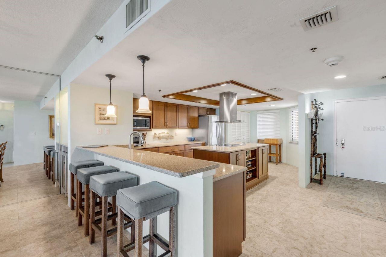 257 Minorca Beach Way, Unit 504, New Smyrna Beach, FL 32169 Photo
