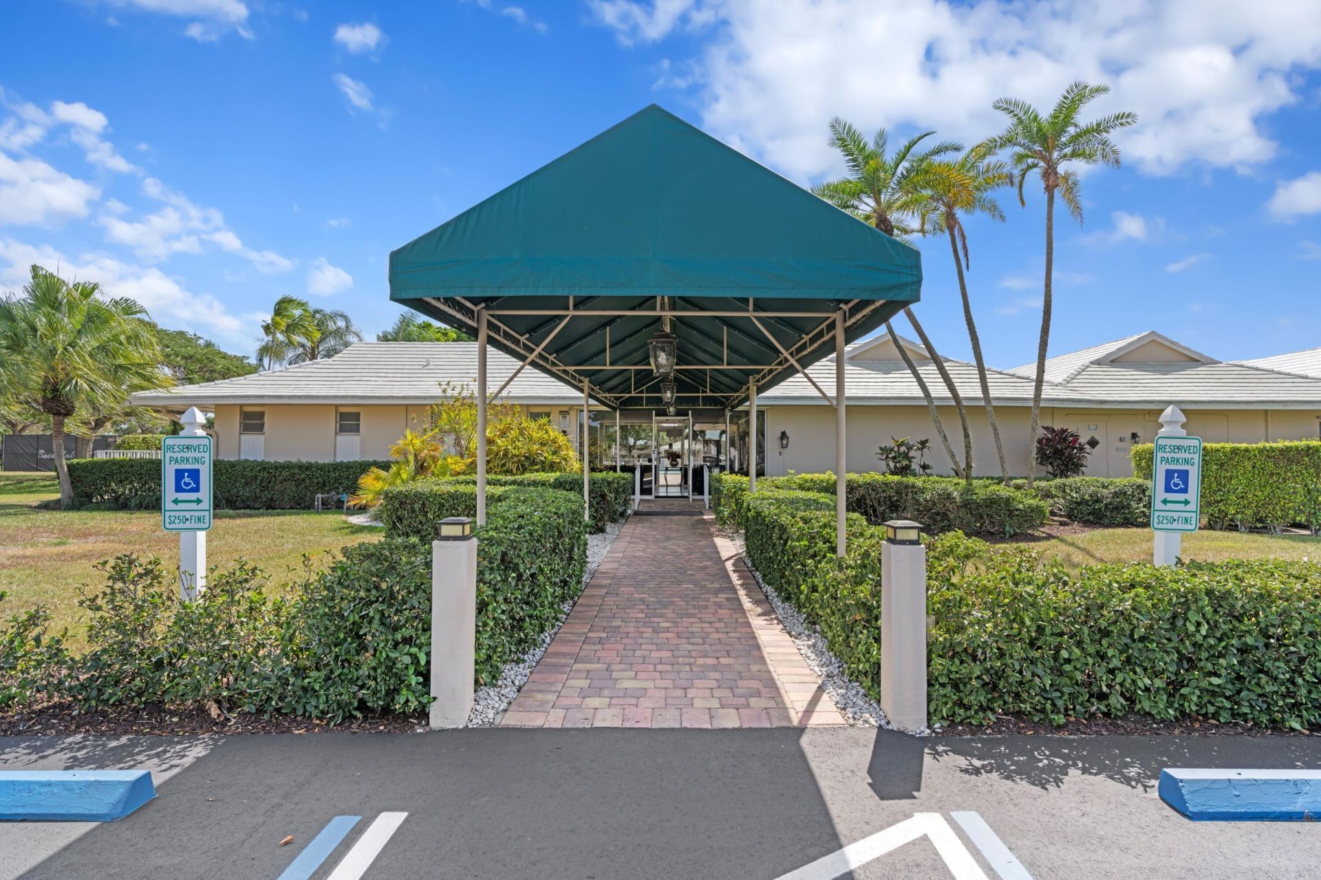 8555 Bella Vista Drive, Unit 86, Boca Raton, FL 33433 Photo