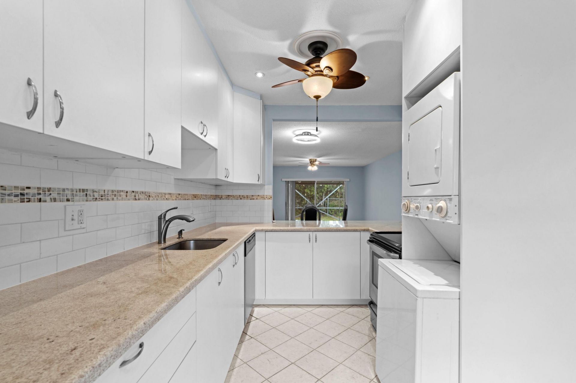 8555 Bella Vista Drive, Unit 86, Boca Raton, FL 33433 Photo