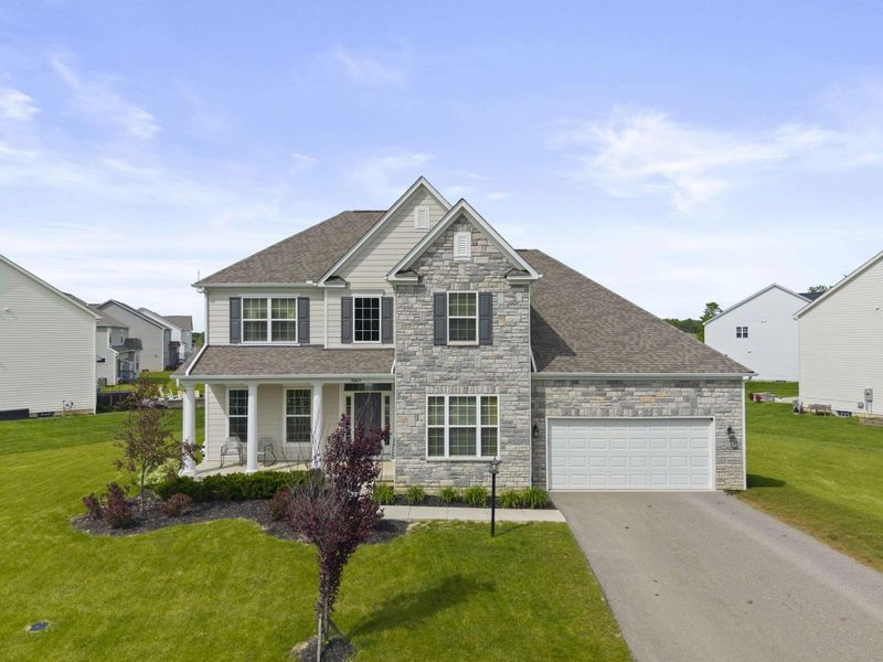 5665 Coventry Court, Lewis Center, OH 43035 Photo 2